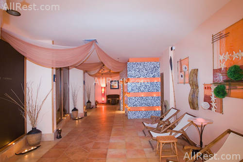 Majestic Hotel & Residence 95